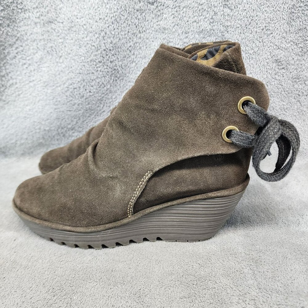 Fly London Shoes Womens EU 38 Size 7.5 Yama Brown Suede Wedge Ankle Boots